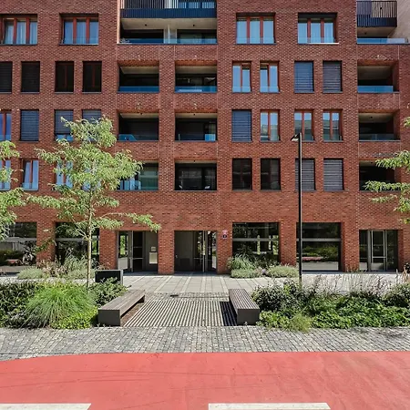 דירה Days - One Bedroom With Garage Parking In Smichov *